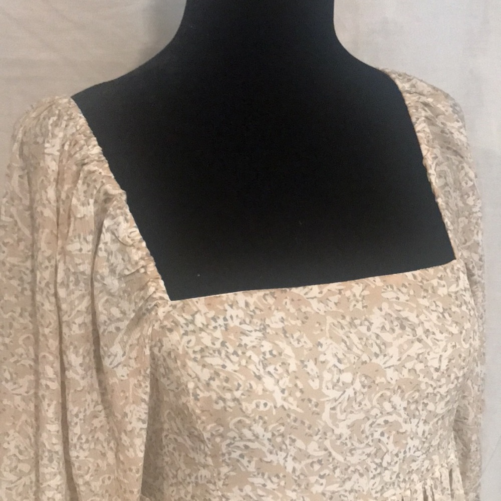 Maternity Maxi Dress with Puff Sleeves - Cream Floral - Picture 5 of 14
